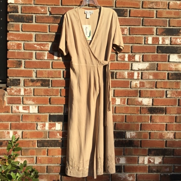 2 rayon Dresses, size M - Picture 7 of 13